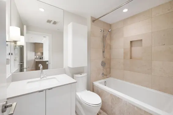810 125 East 14th Street, North Vancouver For Sale - image 15