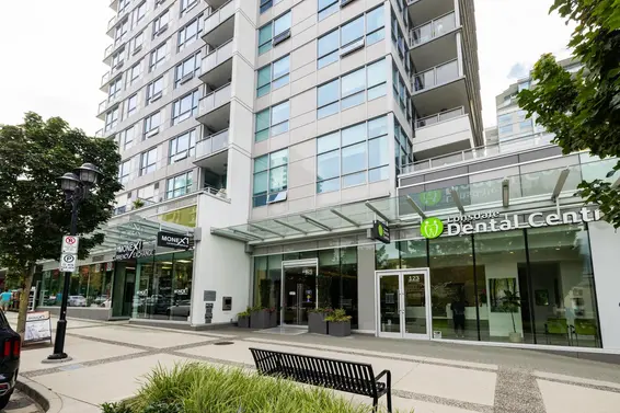 810 125 East 14th Street, North Vancouver For Sale - image 30