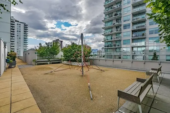 1401 112 East 13th Street, North Vancouver For Sale - image 24