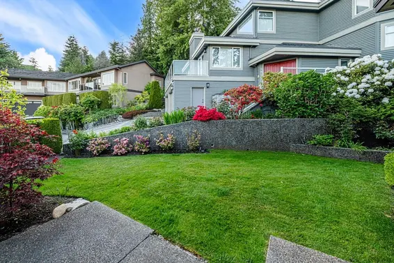 4841 Meadfeild Road, West Vancouver For Sale - image 5