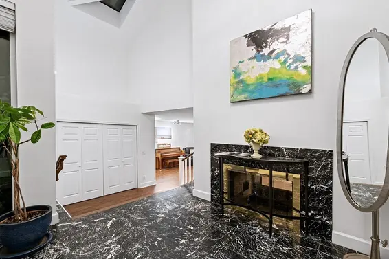 4841 Meadfeild Road, West Vancouver For Sale - image 6