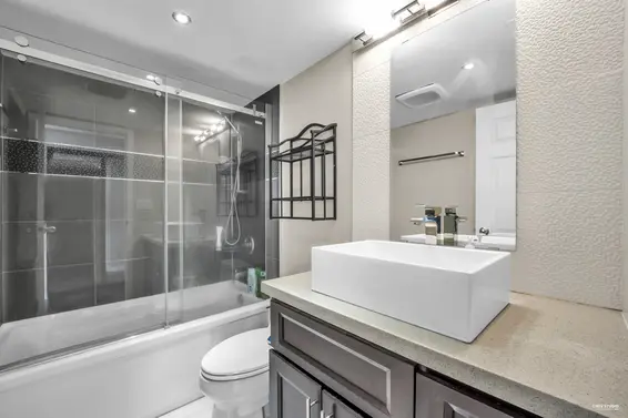 905 555 13th Street, West Vancouver For Sale - image 20