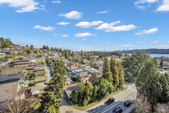 905 555 13th Street, West Vancouver For Sale - image 27