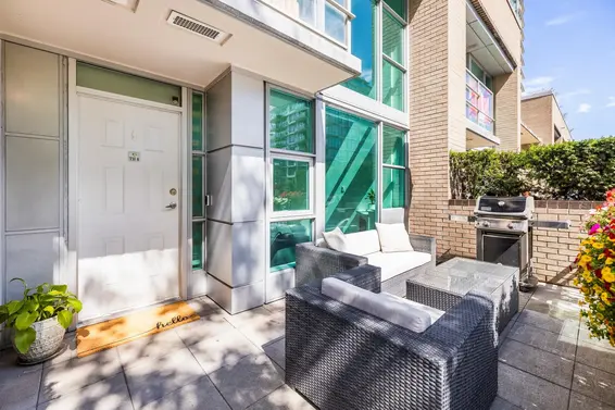 TH8 168 East Esplanade Avenue, North Vancouver For Sale - image 4
