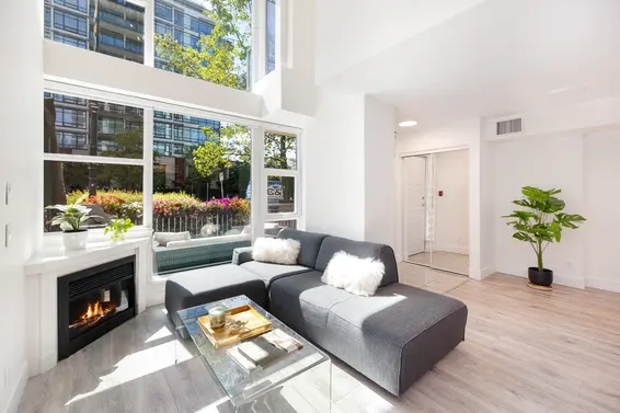 TH8 168 East Esplanade Avenue, North Vancouver For Sale - image 6