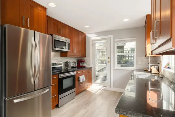 D 136 West 4th Street, North Vancouver For Sale - image 10