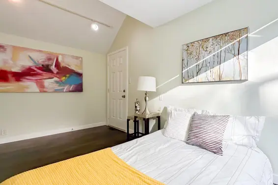 5791 Telegraph Trail, West Vancouver For Sale - image 17