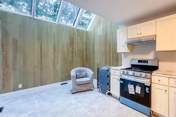 5791 Telegraph Trail, West Vancouver For Sale - image 21