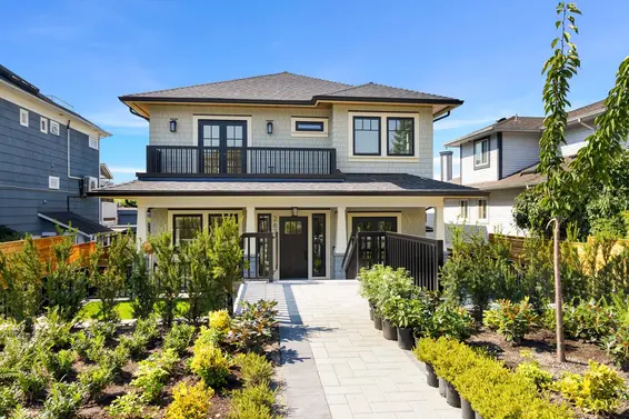 263 West 6th Street, North Vancouver