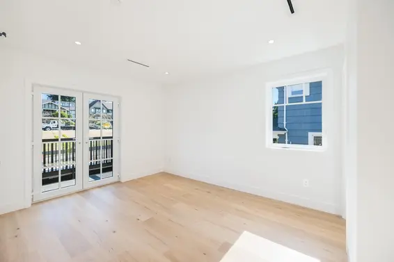263 West 6th Street, North Vancouver For Sale - image 14