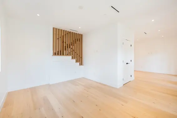 263 West 6th Street, North Vancouver For Sale - image 4