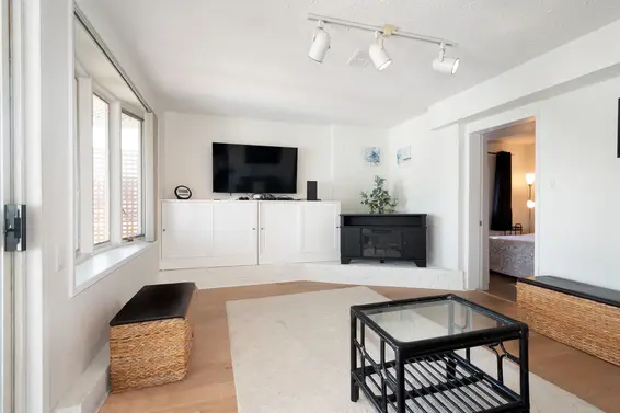 2648 Panorama Drive, North Vancouver For Sale - image 23