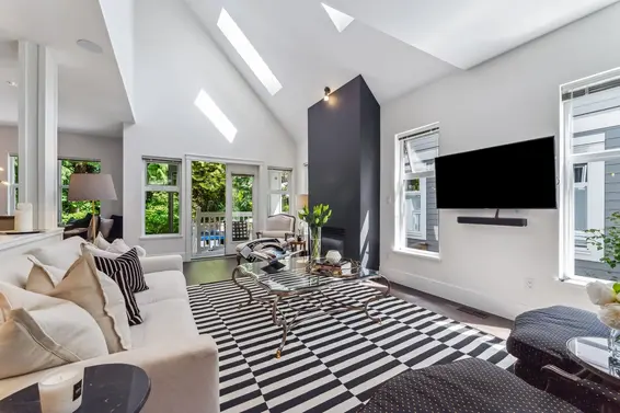 3761 Edgemont Boulevard, North Vancouver For Sale - image 15