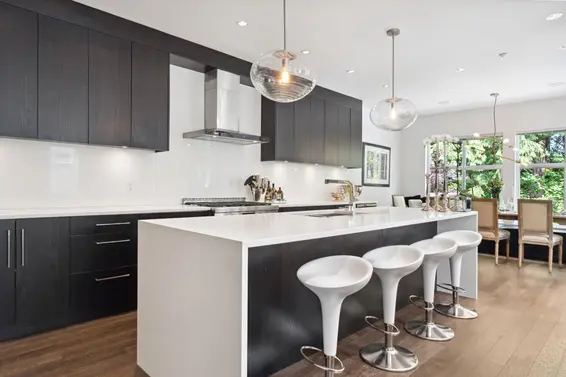 3761 Edgemont Boulevard, North Vancouver For Sale - image 6