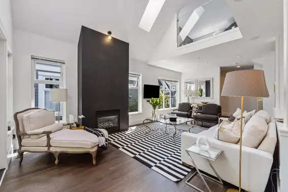 3761 Edgemont Boulevard, North Vancouver For Sale - image 8