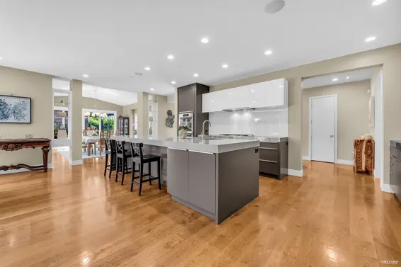 866 20th Street, West Vancouver For Sale - image 12