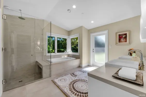 866 20th Street, West Vancouver For Sale - image 18