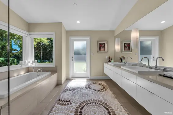 866 20th Street, West Vancouver For Sale - image 19
