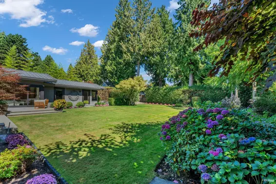 866 20th Street, West Vancouver For Sale - image 40