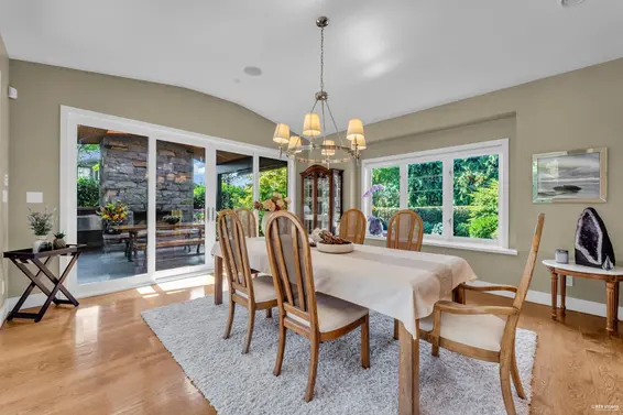 866 20th Street, West Vancouver For Sale - image 6