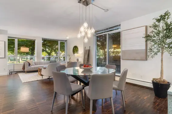 188 Chesterfield Avenue, North Vancouver For Sale - image 11