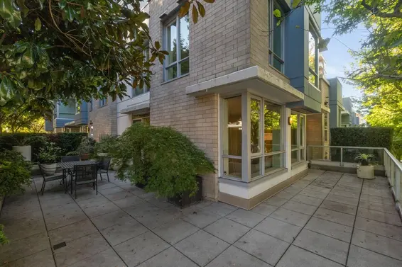 188 Chesterfield Avenue, North Vancouver For Sale - image 16
