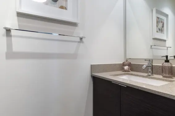 188 Chesterfield Avenue, North Vancouver For Sale - image 3