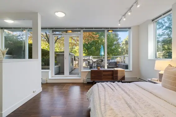 188 Chesterfield Avenue, North Vancouver For Sale - image 31