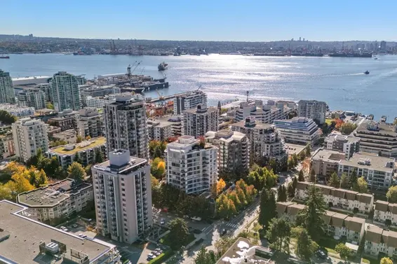 188 Chesterfield Avenue, North Vancouver For Sale - image 38