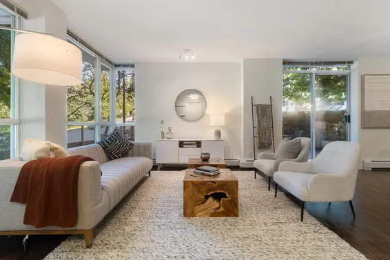 188 Chesterfield Avenue, North Vancouver For Sale - image 6
