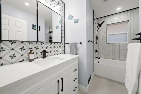 4174 Dollarton Highway, North Vancouver For Sale - image 13