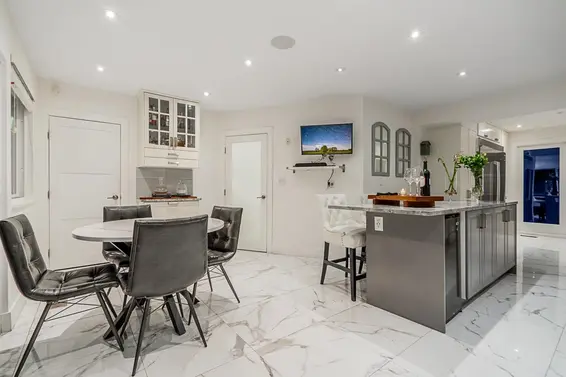 6446 Marine Drive, West Vancouver For Sale - image 13