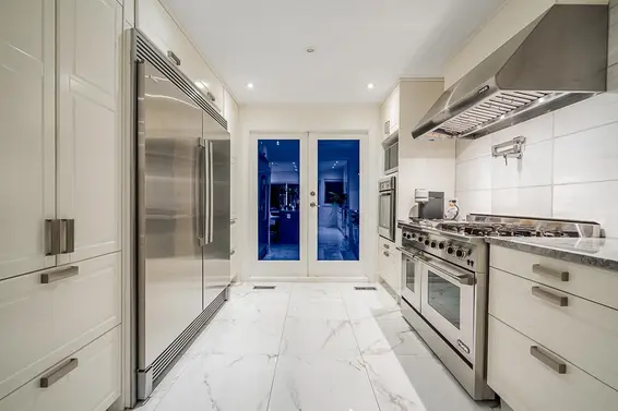 6446 Marine Drive, West Vancouver For Sale - image 17