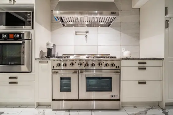 6446 Marine Drive, West Vancouver For Sale - image 19