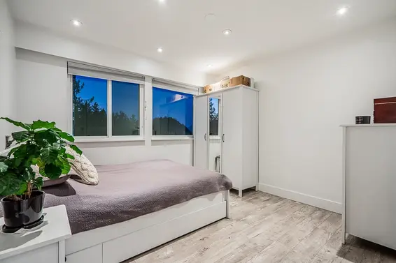 6446 Marine Drive, West Vancouver For Sale - image 25