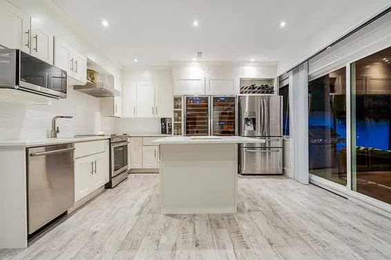 6446 Marine Drive, West Vancouver For Sale - image 30