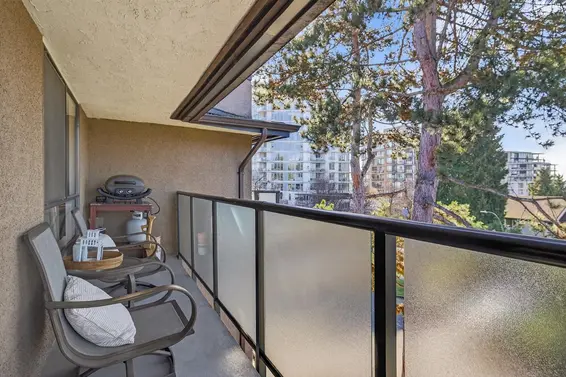 330 210 West 2nd Street, North Vancouver For Sale - image 12