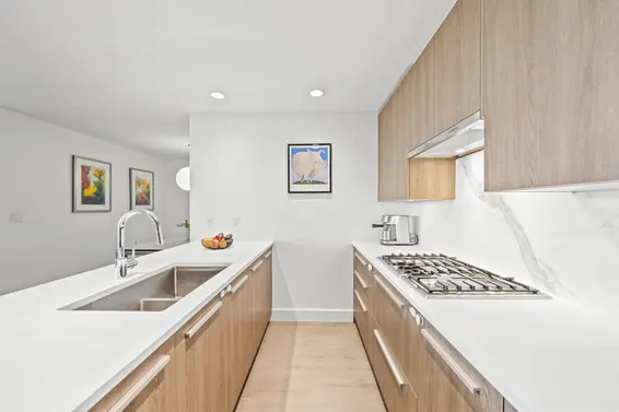 904 1210 East 27th Street, North Vancouver For Sale - image 2