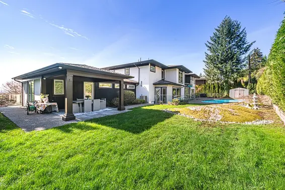 985 Eyremount Drive, West Vancouver For Sale - image 36