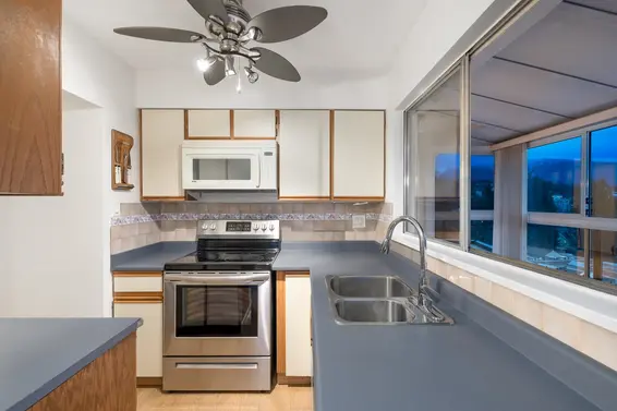 1001 1930 Marine Drive, West Vancouver For Sale - image 18