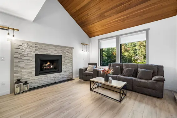 5520 Huckleberry Lane, North Vancouver For Sale - image 10