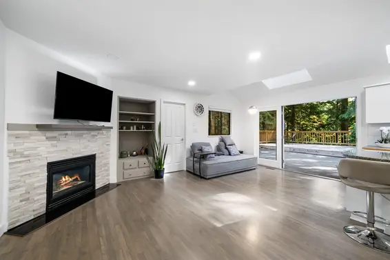 5520 Huckleberry Lane, North Vancouver For Sale - image 11