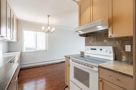 318 3080 Lonsdale Avenue, North Vancouver For Sale - image 10