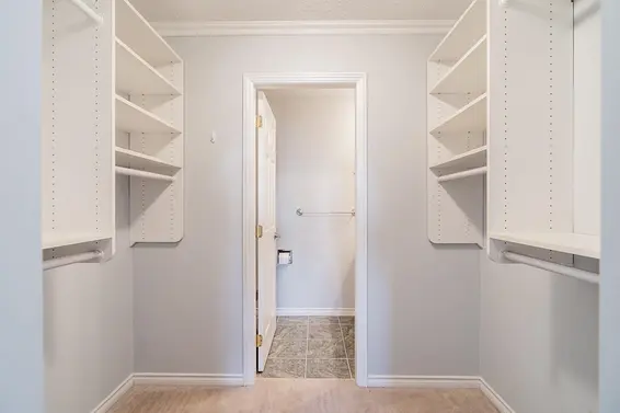 318 3080 Lonsdale Avenue, North Vancouver For Sale - image 13