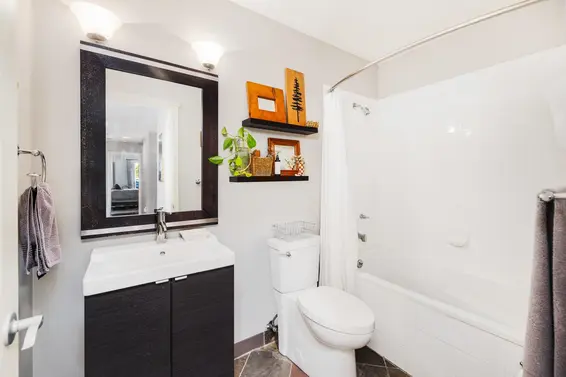 303 1528 Bowser Avenue, North Vancouver For Sale - image 19