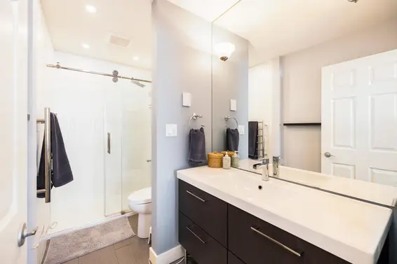 303 1528 Bowser Avenue, North Vancouver For Sale - image 3