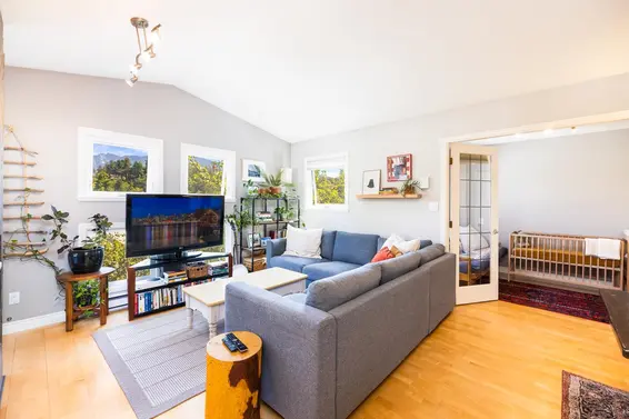 303 1528 Bowser Avenue, North Vancouver For Sale - image 8