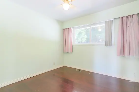 1352 East 16th Street, North Vancouver For Sale - image 19