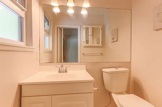 1352 East 16th Street, North Vancouver For Sale - image 21