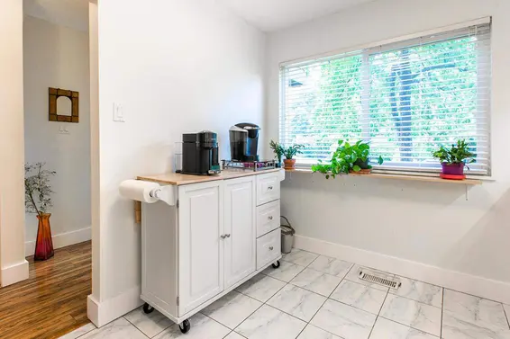 1285 Emery Place, North Vancouver For Sale - image 8